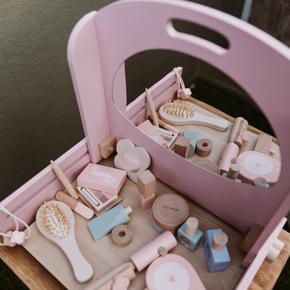 Lets Dress Up - Wooden Vanity - Ellie n Ro