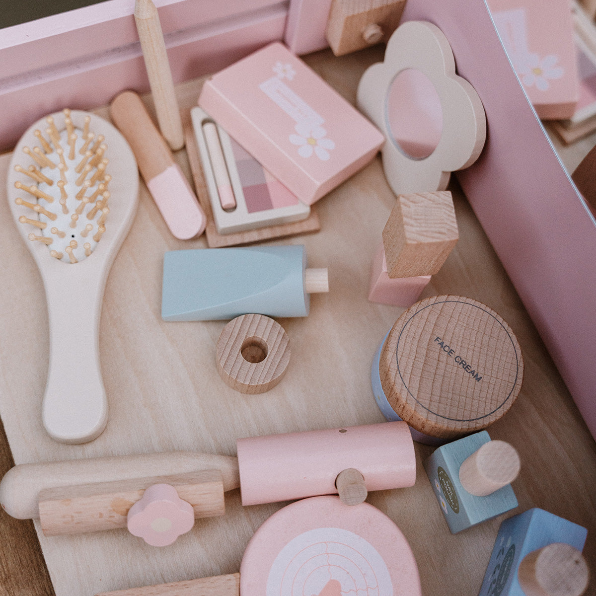 Lets Dress Up - Wooden Vanity - Ellie n Ro
