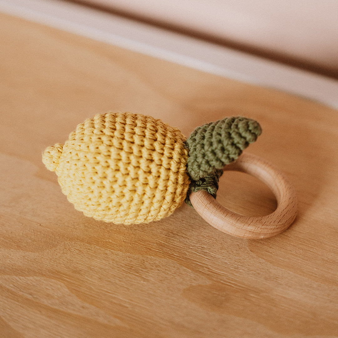 Lemon Rattle - Ellie n Ro