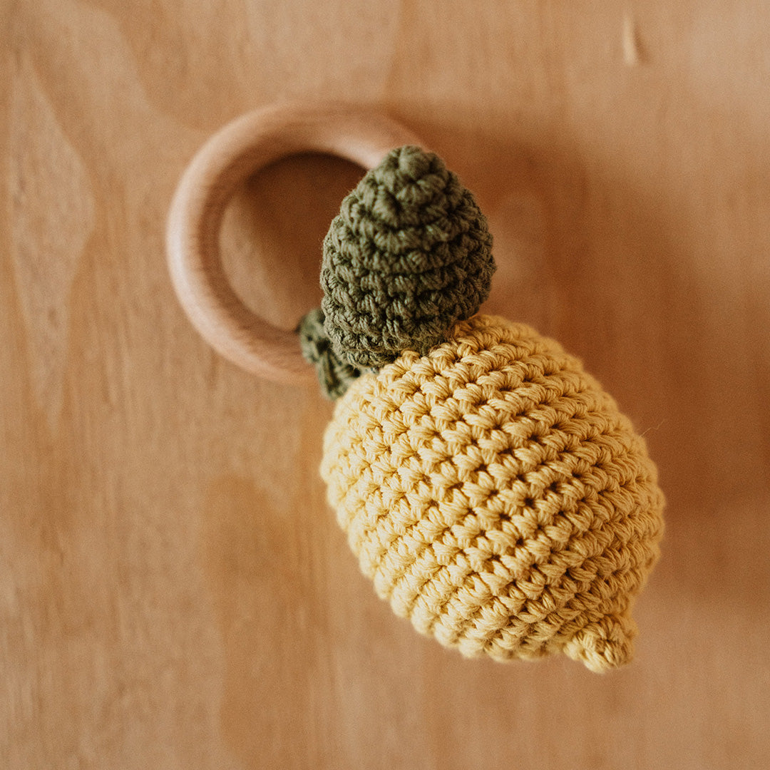 Lemon Rattle - Ellie n Ro