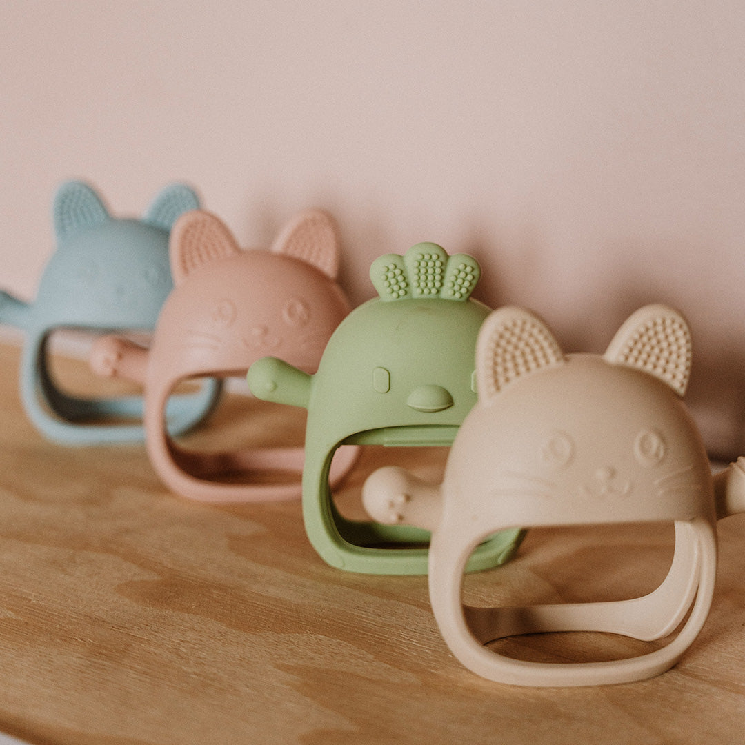 Character Glove Teethers - Ellie n Ro