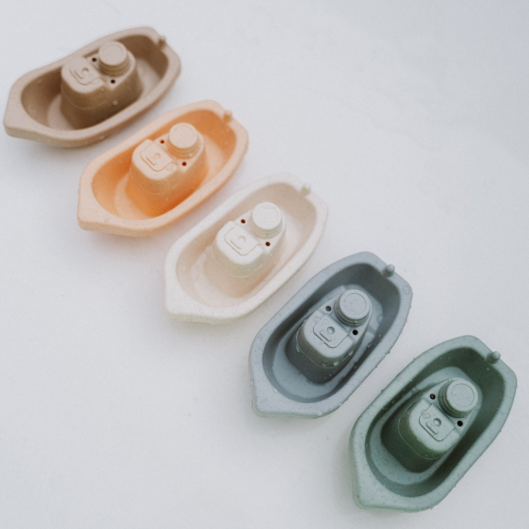 Tug Boat Fun - Bath Toys - Ellie n Ro