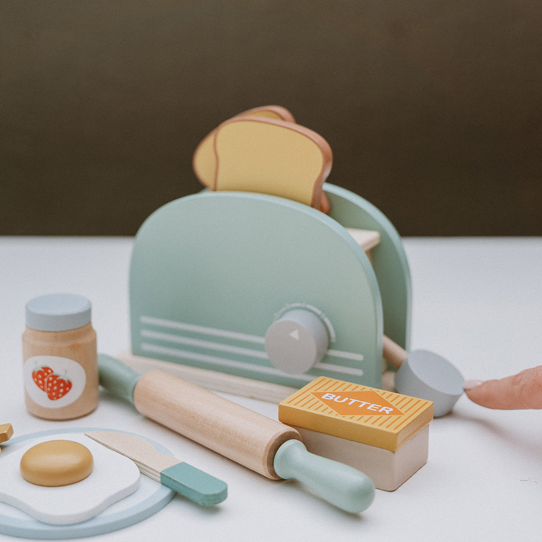 Nice & Toasty - Wooden Toy Set - Ellie n Ro