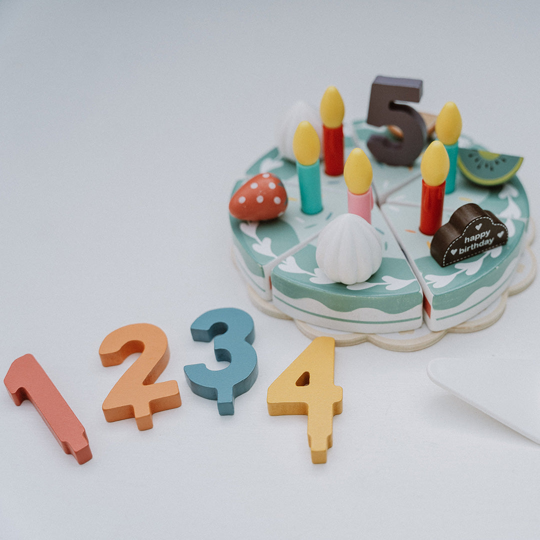 Hip Hip Hooray - Wooden Toy Set - Ellie n Ro