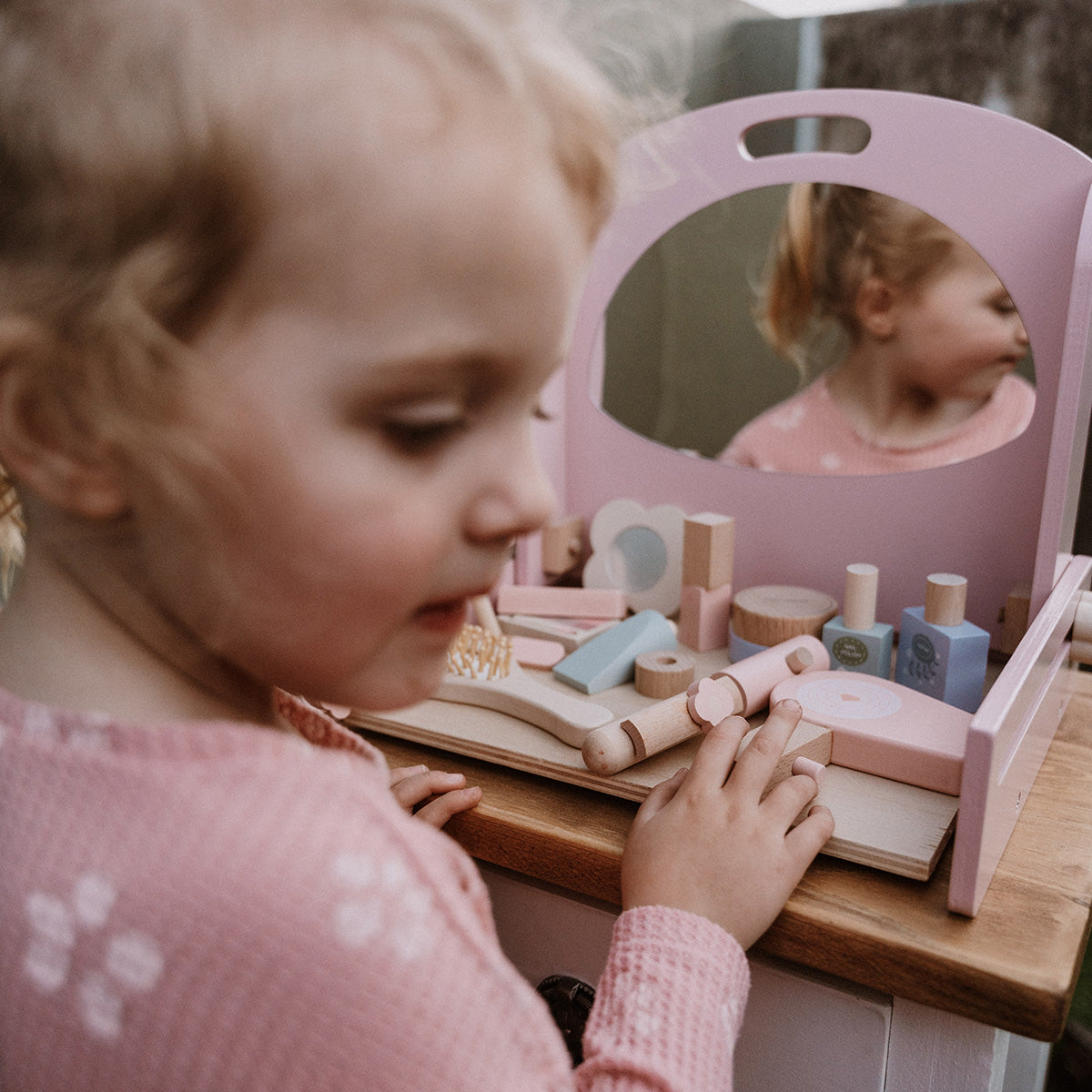 Lets Dress Up - Wooden Vanity - Ellie n Ro