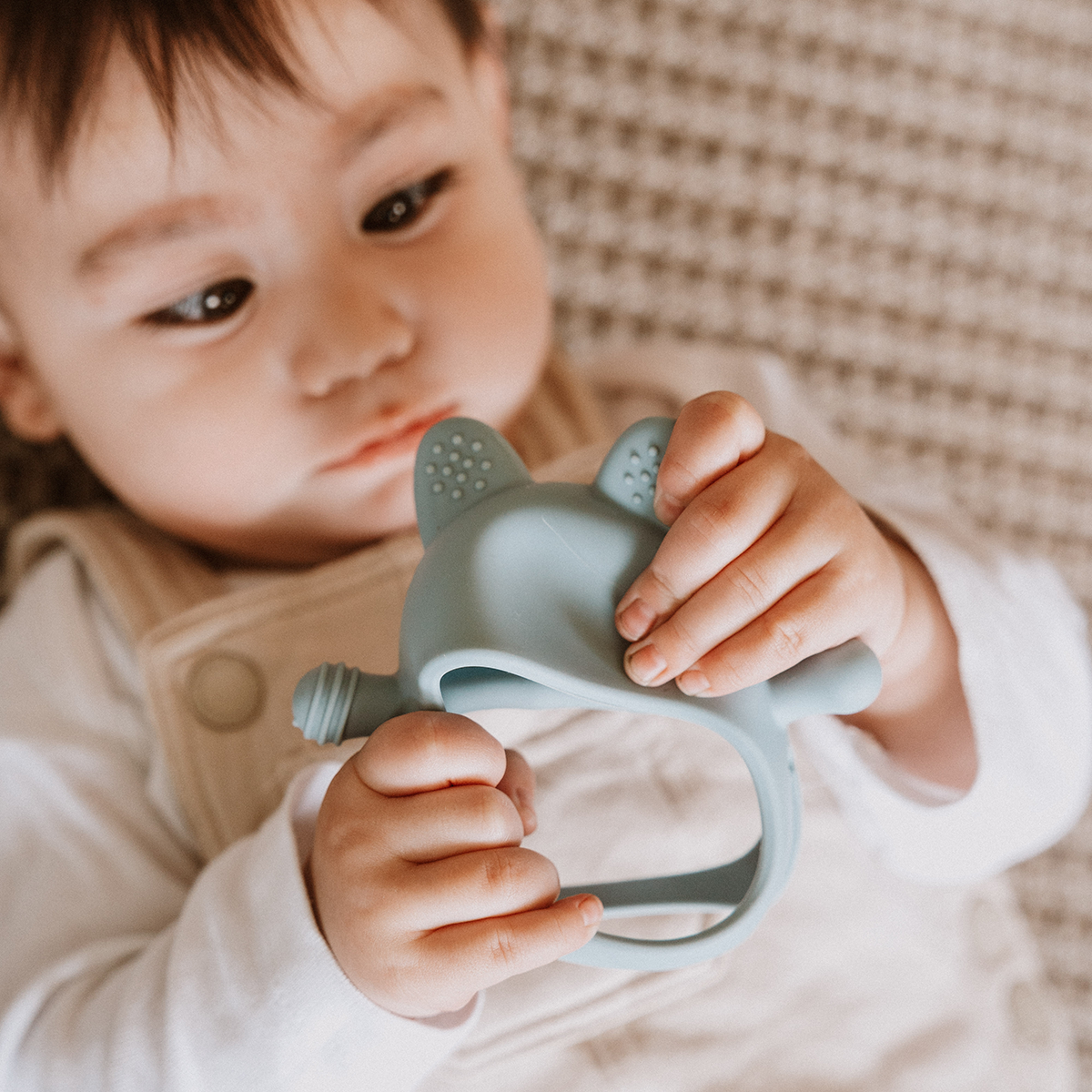 Character Glove Teethers - Ellie n Ro